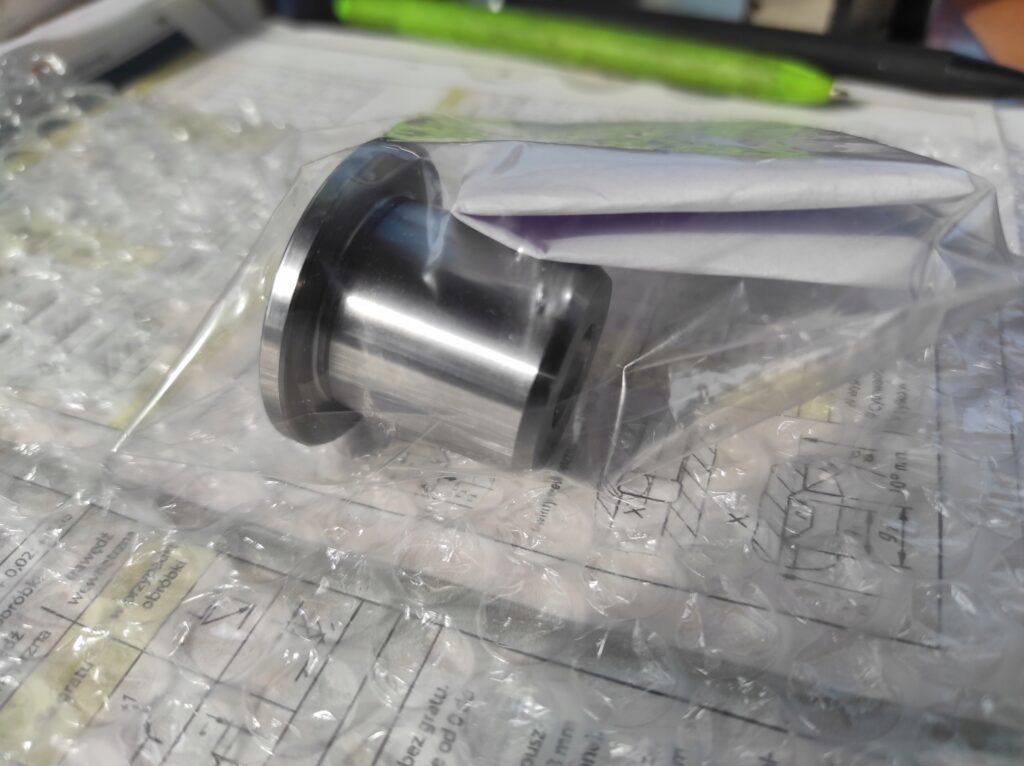 BMW E39 Tuleja tulejka zawieszenia przód zwrotnicy (drążka kierowniczego)